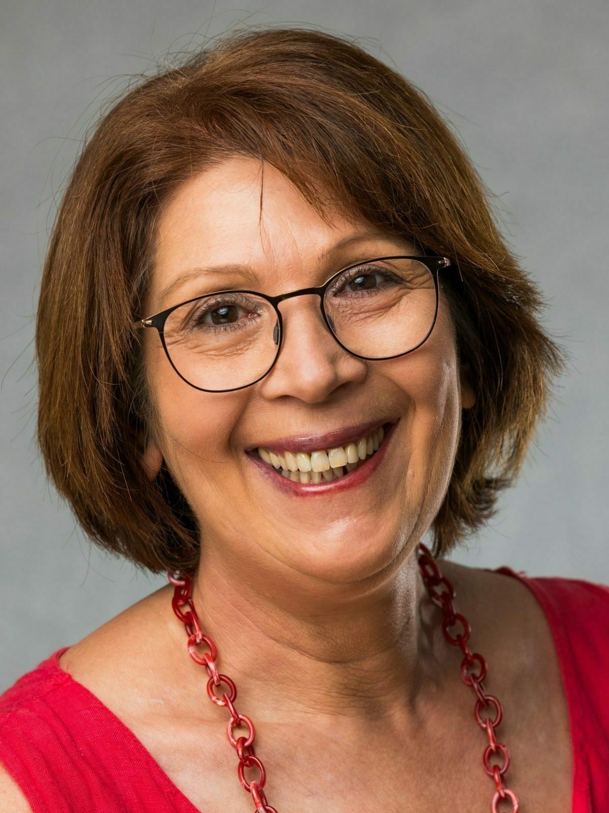 Frau Sabine Meurer